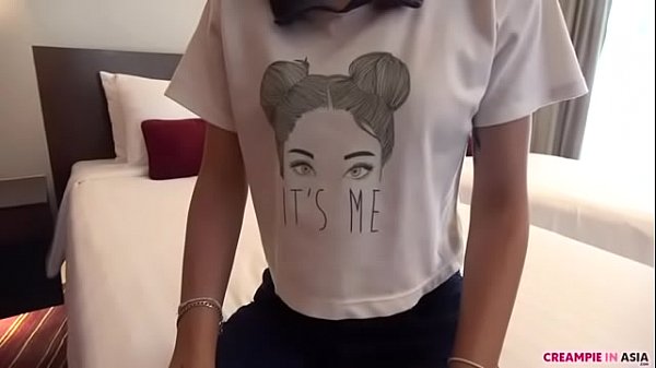 Eine Menge Sperma spritzte aus ihrer Muschi