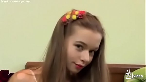 Schöner Milena d Sunna russischer Teenie-Tanz