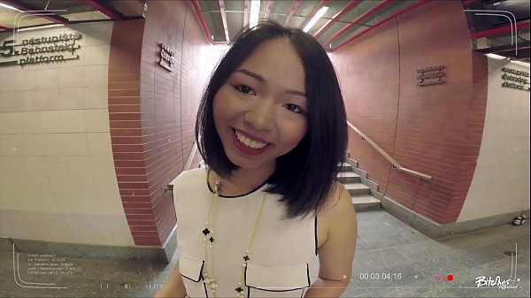 BITCHEN AUSSERHALB – Wild tätowierte Thai Jureka bekommt ihre durchbohrte Pussy hart gefickt