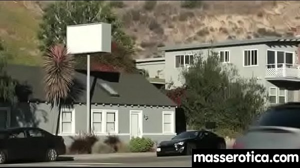 Fingernde Orgasmen beim sinnlichen lesbischen Sex 5