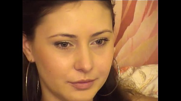 Behaarte jungfräuliche Muschi