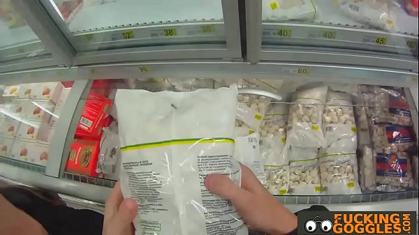 Der heiße Tscheche wird abgeholt und gefickt