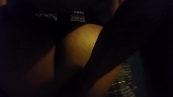 Zerschmetterndes Ebenholz-Rotknochen