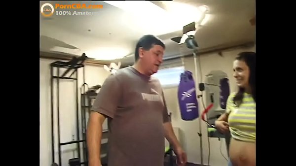 Junges, schwangeres, hartes Ficken